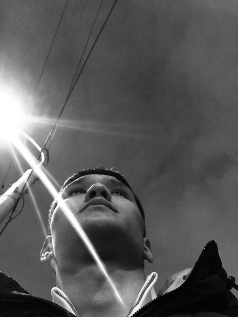 Roma, Россия, Астрахань, 19 лет. Познакомлюсь для серьезных отношений и создания семьи.