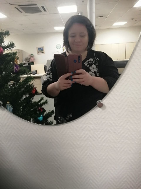 Виктория, Санкт-Петербург, м. Комендантский проспект, 32 года. Она ищет его: мужчину  Анкета 771580. 