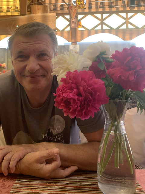Владимир, Россия, Москва, 56 лет. Хотелось бы познакомится с спокойной женщиной, для создания длительных теплых отношений. С той которая...  Анкета 775976. 