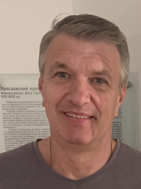 Владимир, Россия, Москва, 56 лет. Хотелось бы познакомится с спокойной женщиной, для создания длительных теплых отношений. С той которая...  Анкета 775976. 