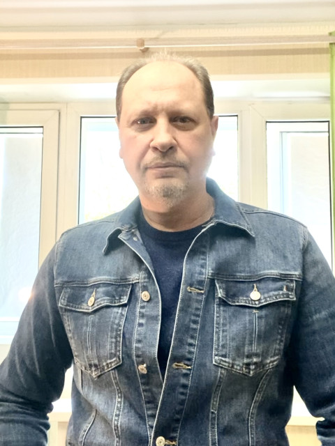 Андрей, Россия, Подольск, 52 года. Познакомлюсь с жизнерадостной, доброй, порядочной женщиной для любви и серьезных отношений.  Анкета 776122. 