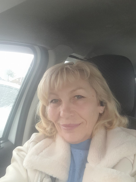 Ирина, Россия, Краснодар, 59 лет, 2 ребенка. Ищу: Достаточно одной встречи, выражения глаз и все понятно, твое это или нет.  Анкета 776641. 