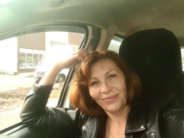 Ирина, Краснодар, 59 лет, 2 ребенка, 3 фото. Хочу познакомиться с мужчиной, уважающего семейные ценности.  Анкета 776641. 