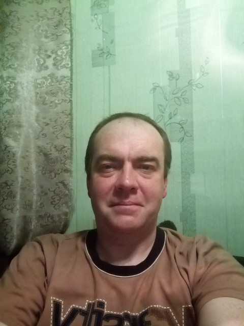 Сергей, Россия, Смоленск, 48 лет. Познакомлюсь с женщиной для любви и серьезных отношений.Меня зовут Сергей, работаю, разведён детей нет.