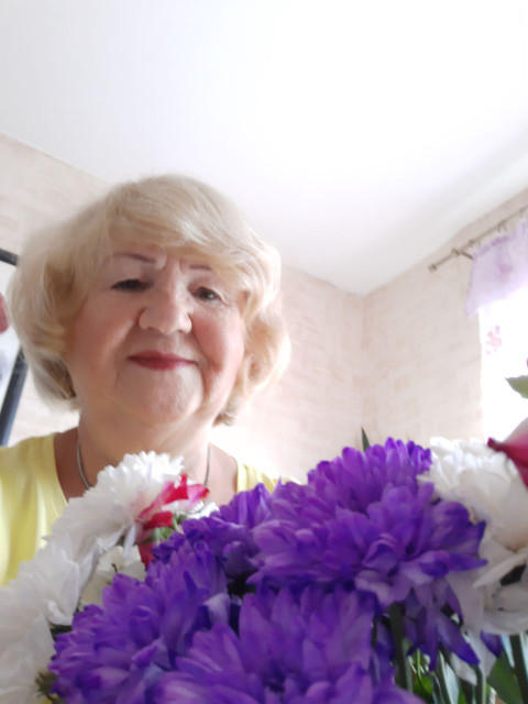 Мила, Санкт-Петербург, м. Девяткино, 69 лет, 1 ребенок, 1 фото. Познакомлюсь с мужчиной для любви и серьезных отношений, дружбы и общения.  Анкета 777784. 