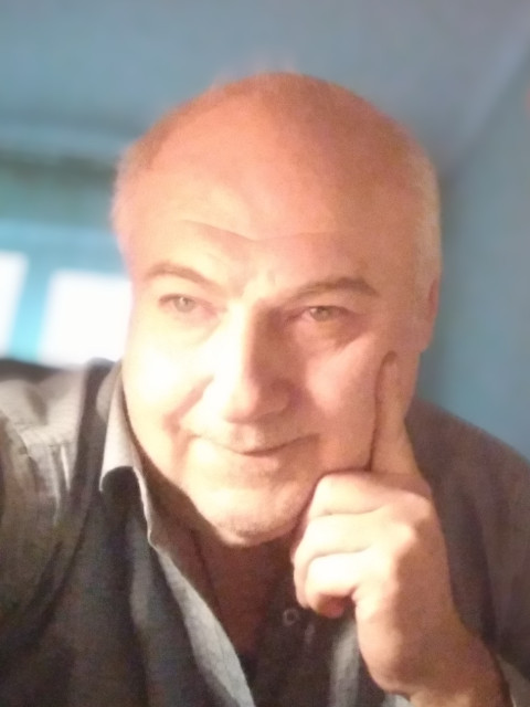 Геннадий, Россия, Москва, 59 лет, 1 ребенок. Познакомлюсь с женщиной для любви и серьезных отношений, дружбы и общения.Коренной москвич. Вдовец, Профессионально занимаюсь архитектурным проектированием