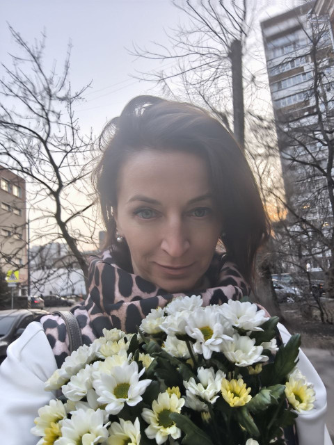 Марго, Москва, м. Славянский бульвар, 49 лет, 1 ребенок. Познакомлюсь с мужчиной для дружбы и общения. Впереди лето, было бы отлично его провести вместе с инСвободная и самодостаточная. Нежная и осознанная.