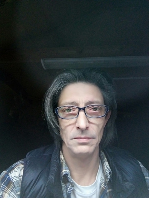 Андрей, Россия, Уфа, 50 лет, 2 ребенка. Познакомлюсь с женщиной для любви и серьезных отношений, дружбы и общения.Высокий, седеющий брюнет.