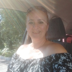 Татьяна Решетникова, Россия, Череповец, 39 лет, 1 ребенок. Хочу найти 175 и выше. Не зануду. Чтоб смог заменить лампочку при встрече.Мать 4 детей. В поисках адреналина. Хочу понырять с аквалангом, прыгнуть с парашютом. Хотя бы поката