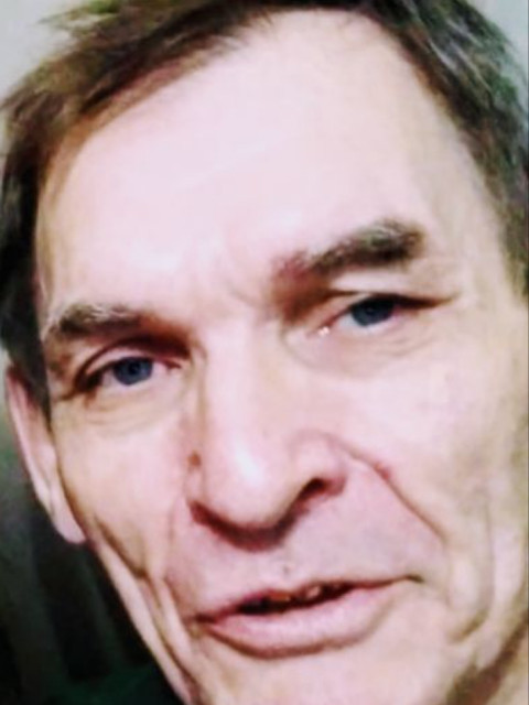 Алексей, Россия, Краснодар, 64 года, 2 ребенка. Хочу встретить простую приятную женщину. Я не богат но не бедствую. Такую с которой можно и в радостВысокий стройный ласковый порядочный живу в пригороде Краснодара в частном доме в разводе давно. Ищу