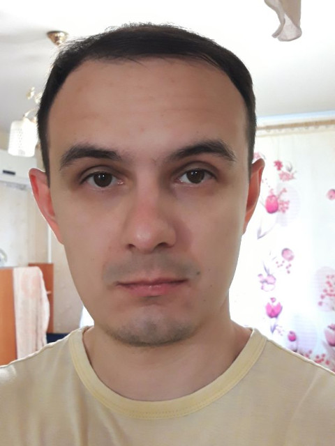 Рустем, Россия, Уфа, 35 лет. Ищу: Без большого лишнего веса. )  Анкета 785502. 