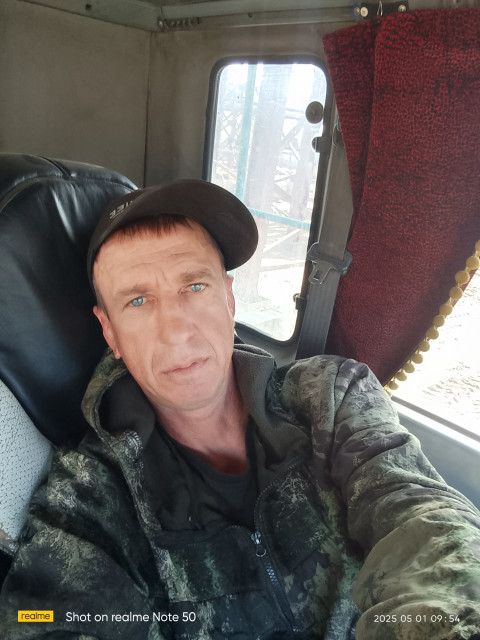 Михаил, Бийск, 45 лет, 1 ребенок. Познакомлюсь с женщиной для брака и создания семьи.  Анкета 788009. 