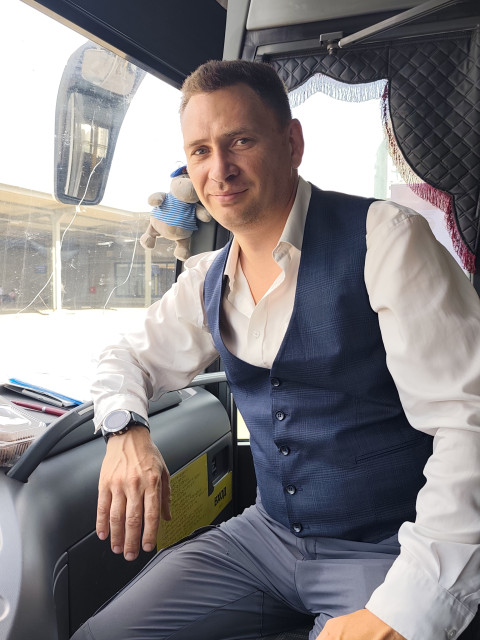 Саша, Россия, Москва, 39 лет, 1 ребенок. Познакомлюсь с женщиной для любви и серьезных отношений.мечтаю перебраться за город, освоить землю и остаться с природой. Не знаю, насколько это у меня полу