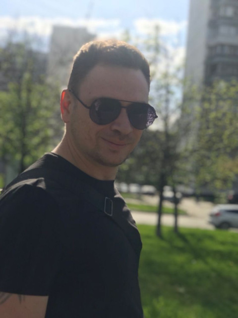 Саша, Москва, м. Борисово, 40 лет, 1 ребенок, 3 фото. Познакомлюсь с женщиной для любви и серьезных отношений.  Анкета 789065. 