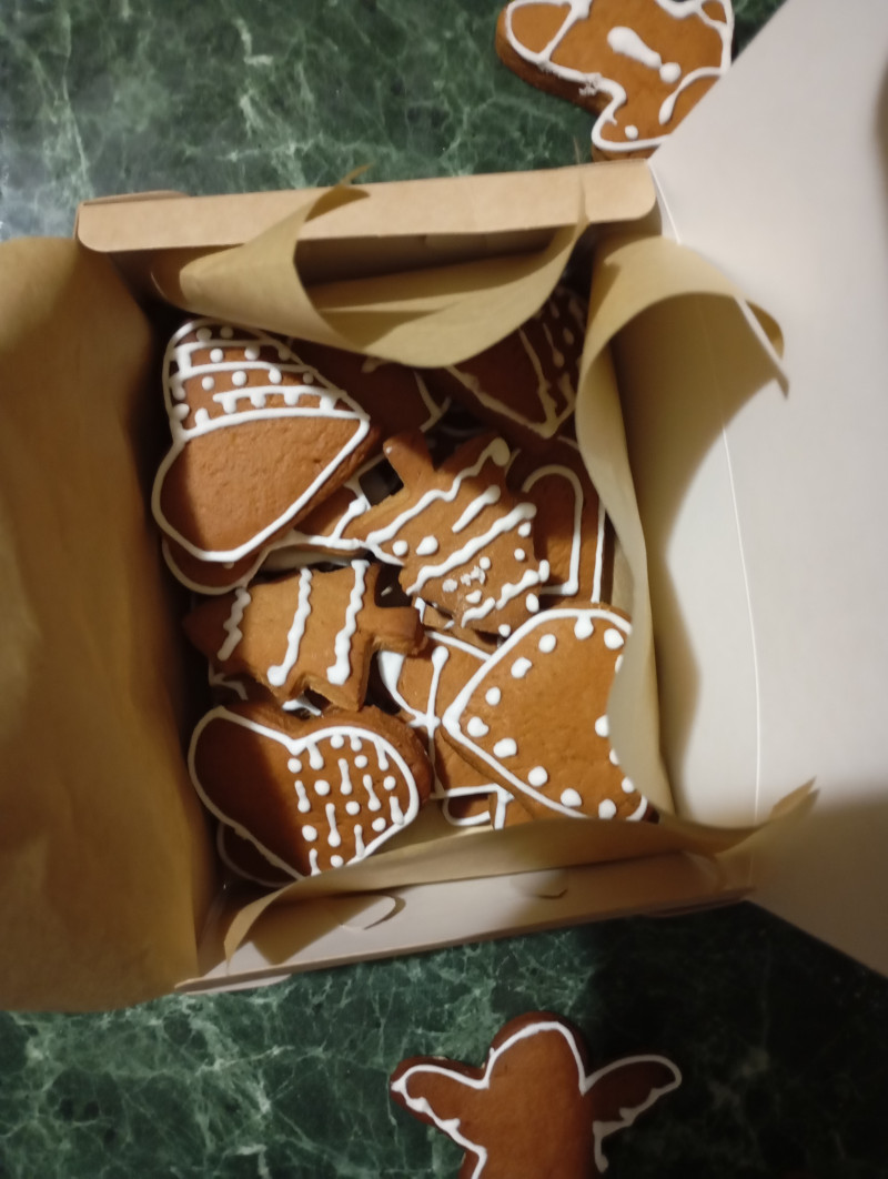 Ищу спонсора (меркантильная, да)