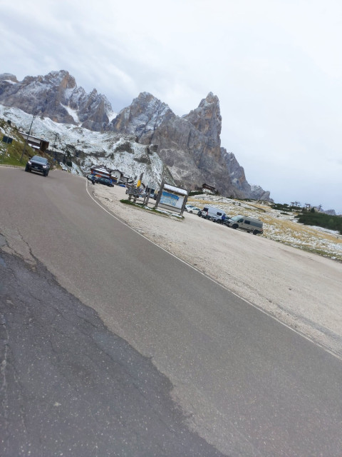 un giro sotto le Pale di San Martino di Castrozza.
Dolomiti