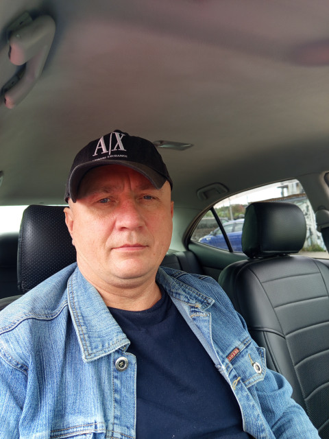 Юрий, Россия, Кубинка, 48 лет, 1 ребенок. Познакомлюсь с женщиной для любви и серьезных отношений, брака и создания семьи, гостевого брака, воспитания...  Анкета 791868. 