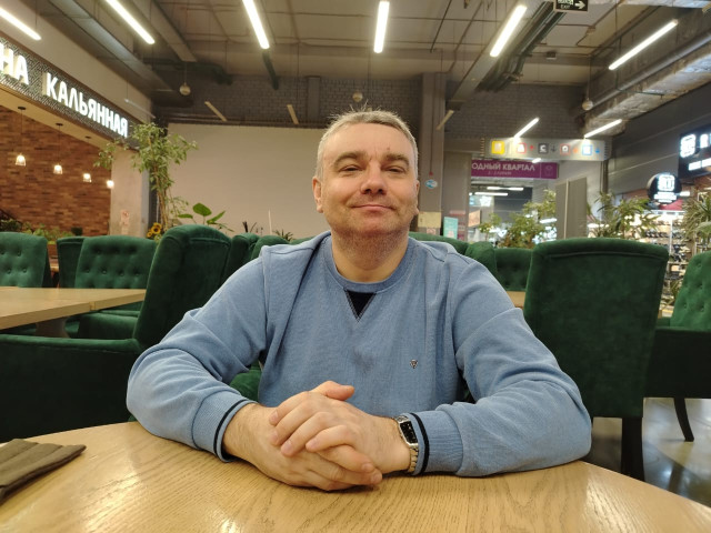 Дмитрий, Россия, Москва, 49 лет, 1 ребенок. Познакомлюсь с женщиной для любви и серьезных отношений, брака и создания семьи, гостевого брака, дрДобрый, спокойный, веселый :) Не бойтесь писать первыми... :)