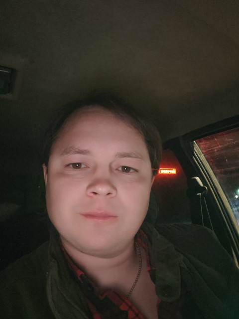 Евгений, Россия, Янаул, 28 лет, 1 ребенок. Познакомлюсь с женщиной для любви и серьезных отношений, брака и создания семьи, воспитания детей, рИщу девушку, если интересна я очень общительный