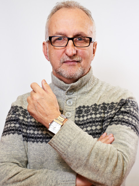 Константин, Россия, Светлогорск, 72 года, 2 ребенка. Познакомлюсь с женщиной для гостевого брака, дружбы и общения.Я пожилой, но активный мужчина, живу один, бывший ученый, эколог. Хочу познакомиться с девушкой для 