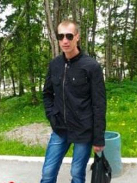 Дмитрий, Россия, Анива, 39 лет. Познакомлюсь с женщиной для дружбы и общения.Скромный мальчик, обожаю рыбалку на море.