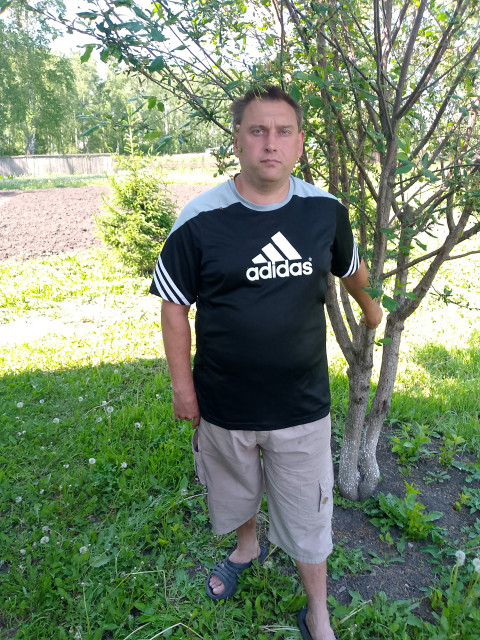 Денис Буренко, Россия, Омск, 39 лет. Хочу найти НормальнуюДобрый, Отзывчивый, Нормальный Человек