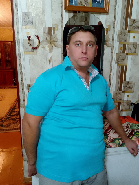 Денис Буренко, Россия, Омск. Фото на сайте ГдеПапа.Ру