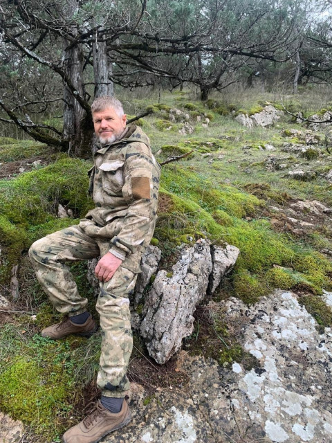 Валентин, Россия, Трубчевск, 65 лет, 1 ребенок. Он ищет её: Познакомлюсь с женщиной для любви и серьезных отношений. 60-65лет Спокойную без вредных привычек.Рост 169 Вес71 Занимаюсь рыбалкой, огород, пчёлы. Веду зож.