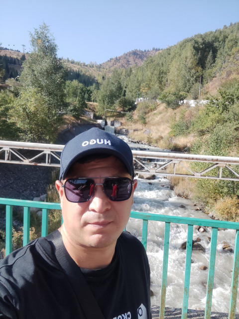 Олег, Москва, 39 лет, 2 ребенка, 16 фото. Познакомлюсь с девушкой для серьезных отношений.  Анкета 799051. 