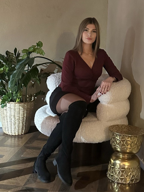 Алена, Макеевка, 36 лет, 1 ребенок, 10 фото. Познакомлюсь с мужчиной для любви и серьезных отношений, брака и создания семьи, рождения совместных...  Анкета 800044. 