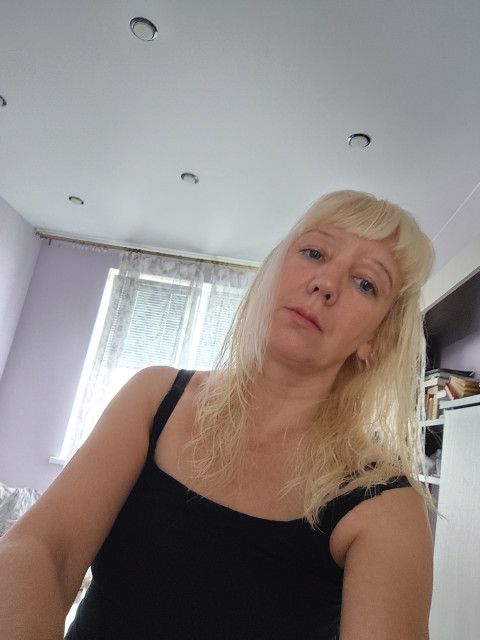 Ольга, Санкт-Петербург, м. Комендантский проспект, 44 года, 1 ребенок. Она ищет его: Доброго, спокойного.  Анкета 800330. 