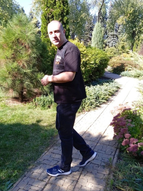 Максим Кононюк, Россия, Донецк, 39 лет, 1 ребенок. Познакомлюсь для создания семьи.