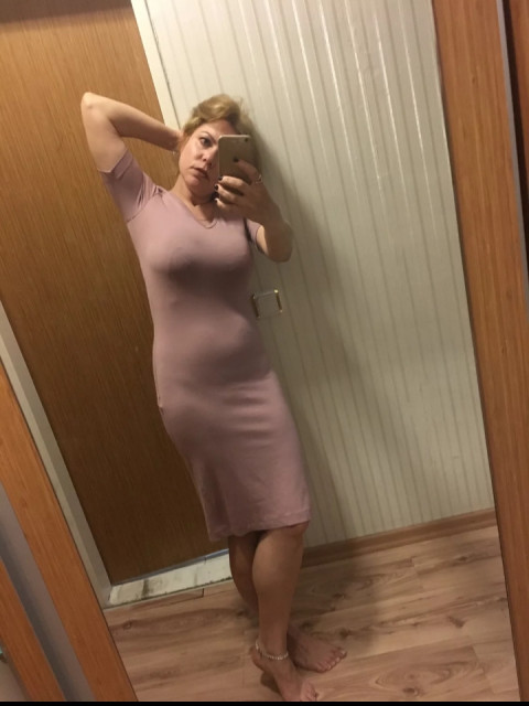 Ирина, Россия, Дмитров, 48 лет, 1 ребенок. Познакомлюсь с мужчиной для любви и серьезных отношений, брака и создания семьи, воспитания детей, рЗдравствуйте! Хочу познакомиться с русским мужчиной средних лет для гармоничных отношений. О себе ра