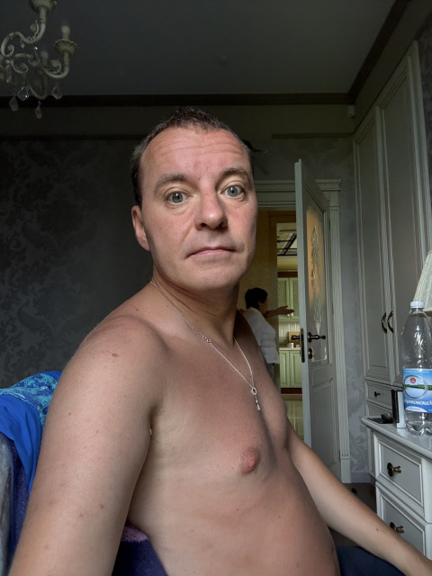 Денис, Санкт-Петербург, м. Академическая, 48 лет, 2 ребенка. Познакомлюсь с женщиной для любви и серьезных отношений, брака и создания семьи, гостевого брака, дружбы...  Анкета 802599. 