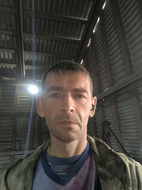 Д К, Россия, Сараи, 42 года, 1 ребенок. Хочу найти Добрую, любящую не ленивую и без вредных привычекРаботаю в колхозе