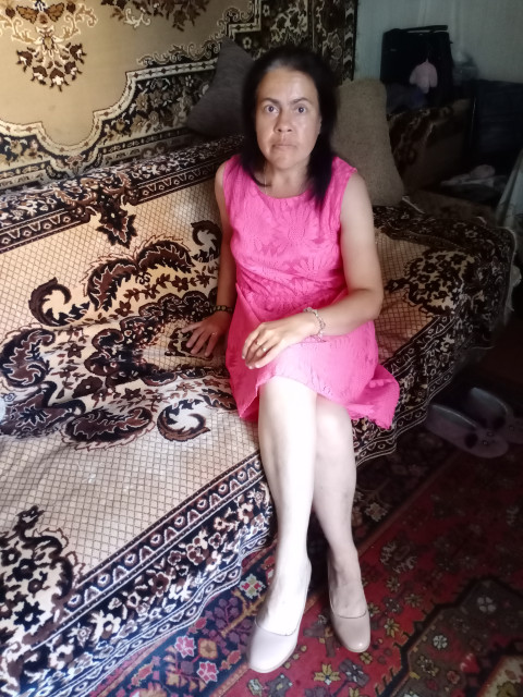 Елена, Россия, Смоленск, 41 год. Познакомлюсь с мужчиной для любви и серьезных отношений, брака и создания семьи, рождения совместныхХочу найти молодова человека чтобы выйти замуж.