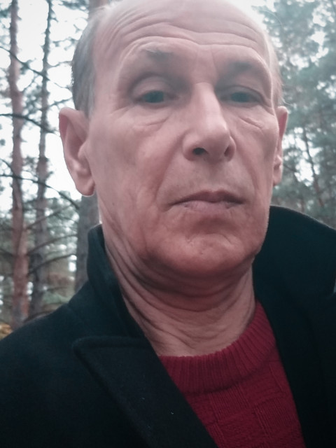 Владимир, Россия, Воронеж, 60 лет. Ищу: Одинокий мужчина хочет познакомиться с женщиной 
своего возраста... 
Человеку, нужен человек........  Анкета 804549. 
