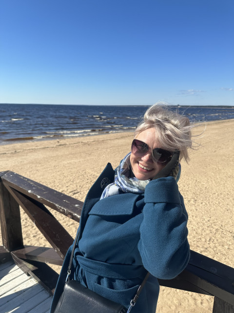 Наталья, Санкт-Петербург, м. Комендантский проспект, 49 лет, 2 ребенка. Познакомлюсь с мужчиной для любви и серьезных отношений, брака и создания семьи, дружбы и общения. 
Привлекательная женщина с чувством юмора. Энергичная, чистоплотная, интеллигентная,