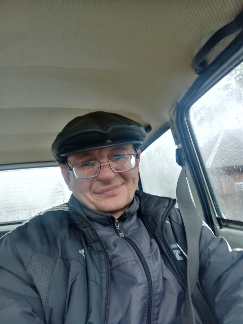 Юрий, Россия, Горно-Алтайск, 52 года, 1 ребенок. Познакомлюсь с женщиной для любви и серьезных отношений, дружбы и общения. Спокойную, адекватную во Спокойный, преданный, не жадный, люблю дитей.