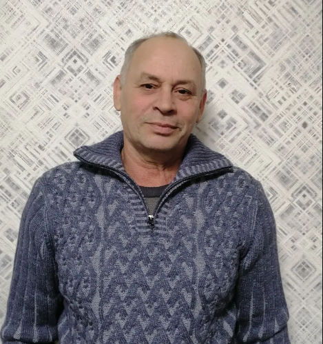 Степан, Россия, Губкин, 57 лет, 2 ребенка. Хочу найти Такую же : - добрую, честную, верную, Удачи всем !Разведен, в кармане пусто, на душе грустно, жилье хилое, доход, малое, могу все, но не с чего, не ал
