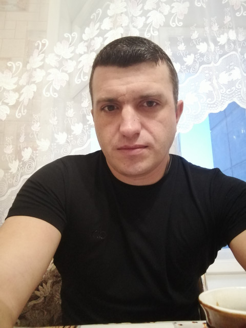 Евгений, Воронеж, 38 лет, 2 фото. Познакомлюсь с женщиной для любви и серьезных отношений, брака и создания семьи, рождения совместных...  Анкета 807214. 