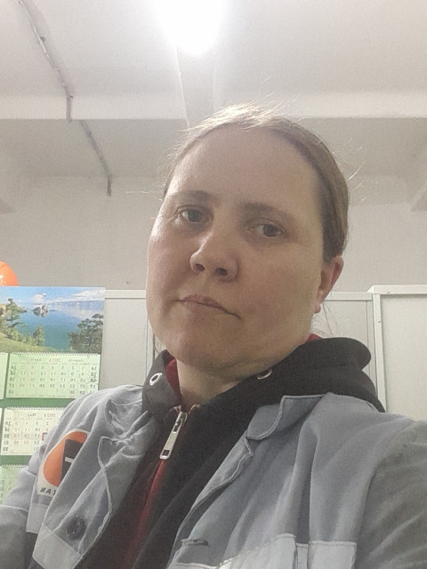 Мария, Россия, Тверь, 40 лет, 1 ребенок. Познакомлюсь с мужчиной для любви и серьезных отношений, брака и создания семьи, воспитания детей, дПростая без всяких выкрутасов. Не пью, не курю, работаю, имею сына 10 лет. Во мне есть одно НО, не н