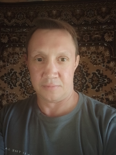 Алексей, Россия, Брянск, 46 лет. Познакомлюсь с женщиной для любви и серьезных отношений, брака и создания семьи, воспитания детей, рождения...  Анкета 809504. 