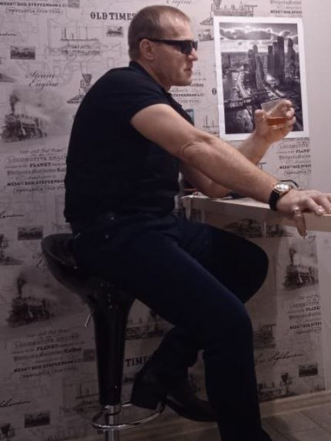 Алексей Ердна, Россия, Москва. Фото на сайте ГдеПапа.Ру