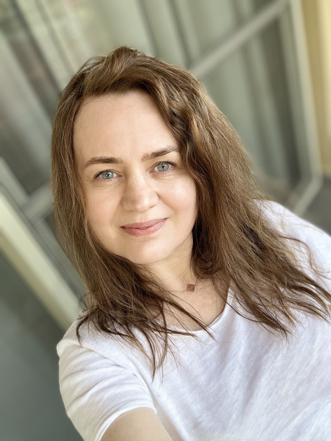 Елена Прекрасная, Санкт-Петербург, 41 год, 2 ребенка, 3 фото. Ищу брутала 😎 финансово независимого 💰 (меня содержать не нужно, но чтоб себя содержать...  Анкета 810037. 