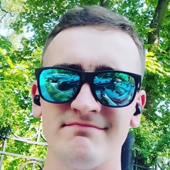 Иван Креховецкий, Россия, Пушкино, 28 лет. Ищу добрую, искреннюю, для отношений, и в ближайшем будущем для создания семьи.Всем привет, зовут Иван, 27 лет, работаю мед-братом на дому, ну и как-то так. 
Курю, по праздникам 