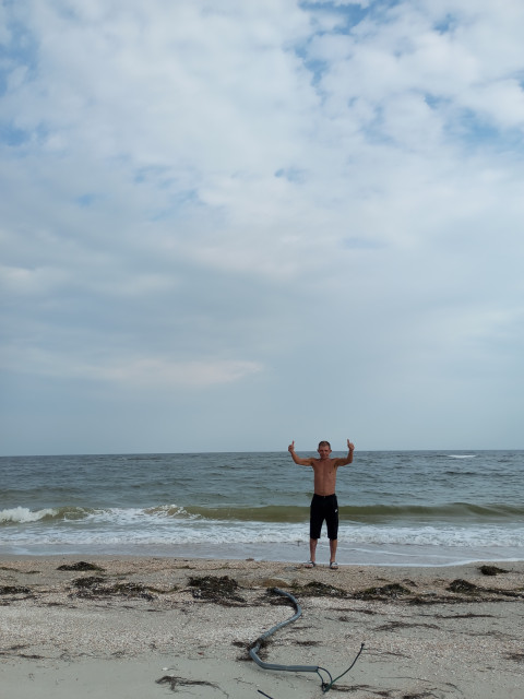 Владимир, Россия, Энергодар, 43 года. Познакомлюсь с женщиной для брака и создания семьи.Общительный, интересный, энергичный, люблю спорт, заниматься хозяйством, в отношениях жертвенный, чу