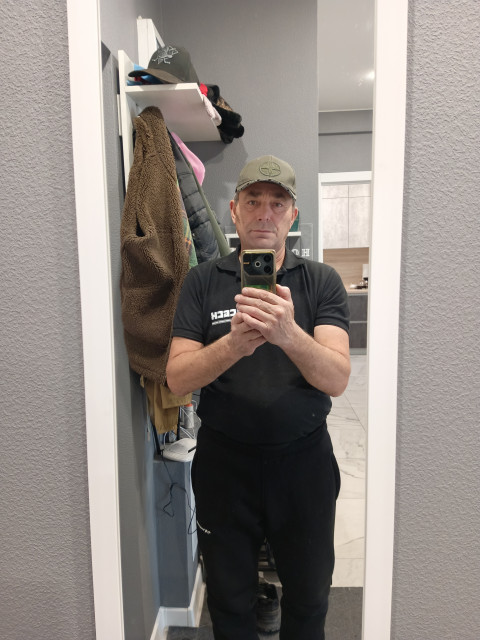 Игорь, Иркутск, 59 лет, 1 ребенок, 1 фото. Познакомлюсь с женщиной для любви и серьезных отношений.  Анкета 810968. 