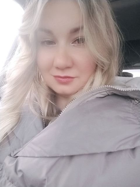 Екатерина, Россия, Москва, 40 лет, 2 ребенка. У меня есть вредные привычки. Я люблю кофе. Поздно ложусь спать. Много думаю
обо всем. Имею проблем