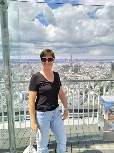 Эльвира, Казахстан, Алматы, 49 лет, 2 ребенка. Познакомлюсь с мужчиной для любви и серьезных отношений, брака и создания семьи, дружбы и общения.Высокая, стройная, симпатичная, с высшим образованием . Ищу мужчину для серьезных отношений